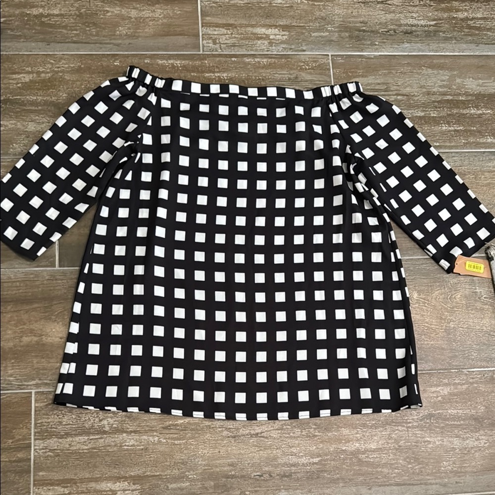 Daniel Cremieux Gray and White Checkered Top